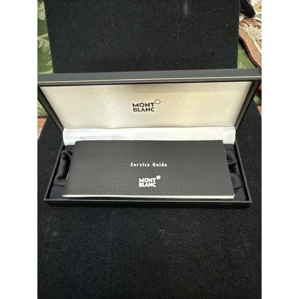 Luxurious Montblanc Meisterstuck 163 Classique Rollerball Pen